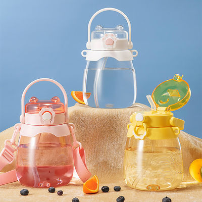 Botellas de agua Bebidas Tipo Blanco 1300ml Taza de plástico portátil para actividades al aire libre