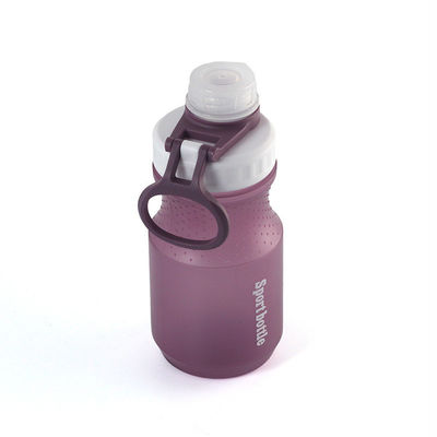 TOUR Actividad al aire libre 500ml/700ml Taza de agua de plástico con logotipo personalizado aceptable