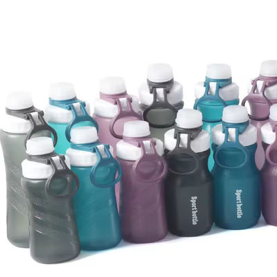 TOUR Actividad al aire libre 500ml/700ml Taza de agua de plástico con logotipo personalizado aceptable