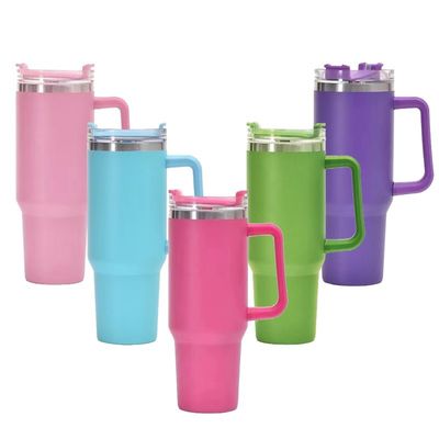 Acero inoxidable 20oz Tumbler aislado Taza de café de viaje con paja y logotipo personalizado