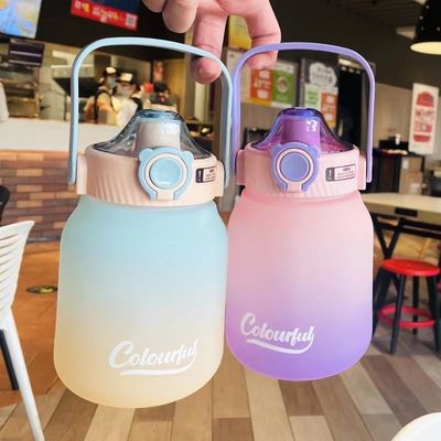 Botella de bebidas creativas congeladas personalizadas a prueba de fugas de 1100 ml/1300 ml para deportes al aire libre / camping
