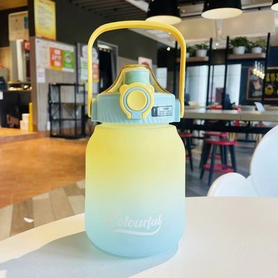 Botella de bebidas creativas congeladas personalizadas a prueba de fugas de 1100 ml/1300 ml para deportes al aire libre / camping