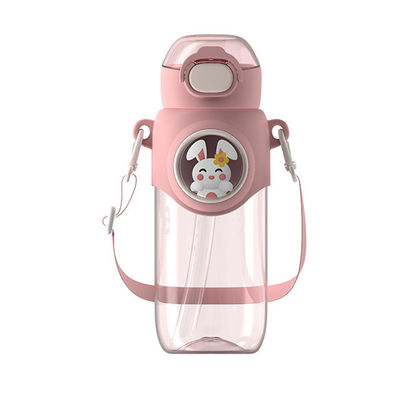 690ml Cisterna de plástico de dibujos animados Taza portátil de colores con tapa elástica y cuerda con cuerda