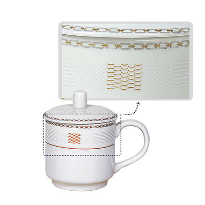 Novedad a granel Cerámica hecha a mano de colores claros Taza de abuelo con tapa de agarre de mano Taza de café