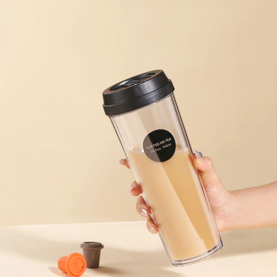 320 ml/420 ml/520 ml/700 ml Reutilizable de doble pared de plástico de la taza de té transparente con tapa para el campamento