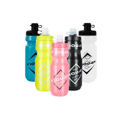 Logotipo personalizado aceptable 710 ml caldera de plástico a prueba de fugas para deportes al aire libre y acondicionamiento físico