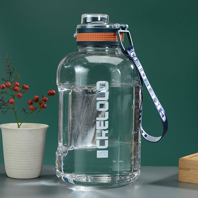 Logotipo personalizado 1.6L 2.2L BPA Libre Gradiente Color Copo de agua para eventos al aire libre e interior