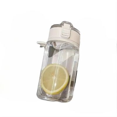 Simple BAP gratis copa de plástico con tapa deportiva personalizar botellas de agua para la promoción