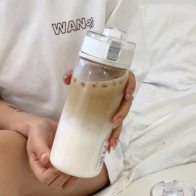 Alto nivel de apariencia de plástico niños portátil estudiante resistente a las gotas escuela especial Handy Cup Deportes botella de agua de plástico