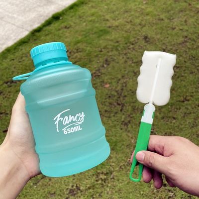 Suministro directo Deporte plástico de color para beber Botellas de agua de ocasión Acampada para niños