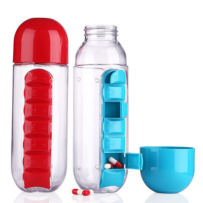 Agua hirviendo multifuncional 600ml 2 en 1 botella de agua de plástico diaria con caja de pastillas de siete días