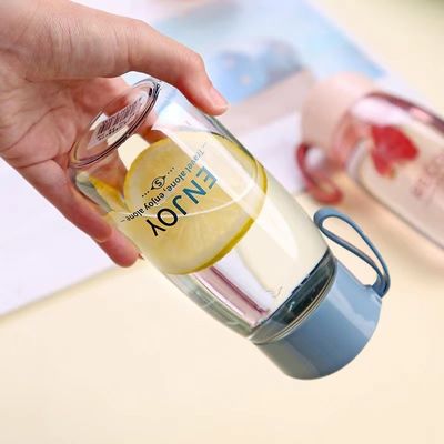380ml Taza de agua para deportes al aire libre con mango de cuerda y revestimiento anticorrosión