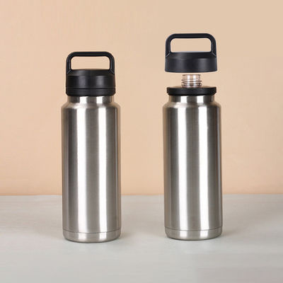 Botella de agua de acero inoxidable con muestra de tapa