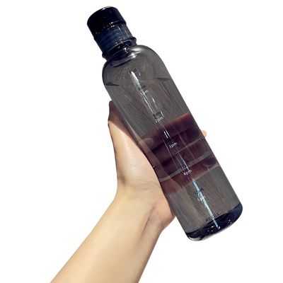 Botella de agua de plástico con recubrimiento anticorrosión para gimnasio libre de BPA