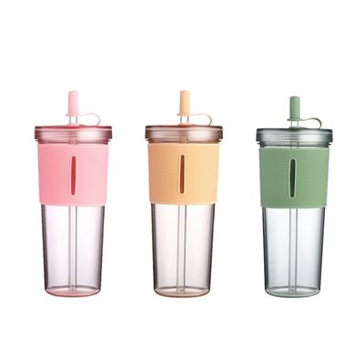 Taza de oficina reutilizable libre de BPA de 700 ml de plástico con tapa y paja