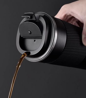 Taza de agua de acero inoxidable con tapa de tornillo 380ml 510ml Logotipo personalizado Taza de café de boca ancha