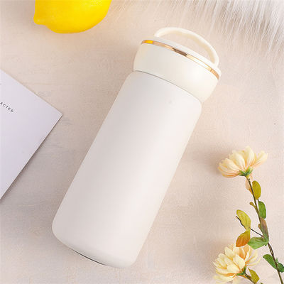 Experimenta la durabilidad de nuestra botella de agua de acero inoxidable de 14 oz perfecta para todos