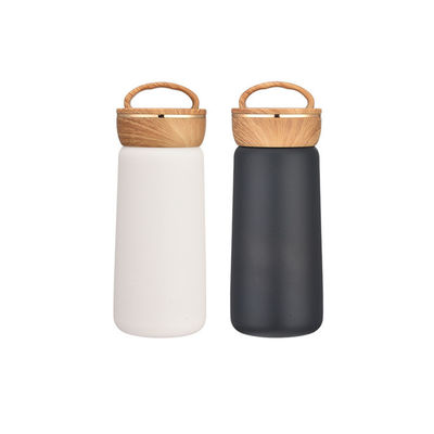 Experimenta la durabilidad de nuestra botella de agua de acero inoxidable de 14 oz perfecta para todos