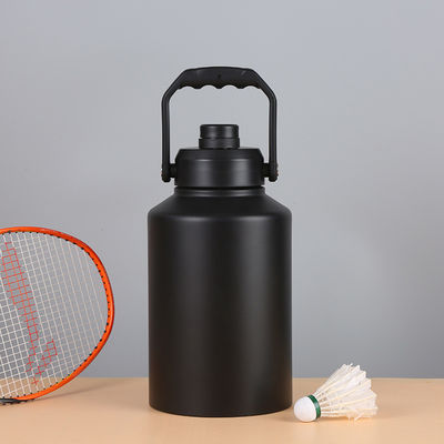 Botella de agua aislada de acero inoxidable de 2 litros Mantenga sus bebidas calientes y frías durante 24 horas