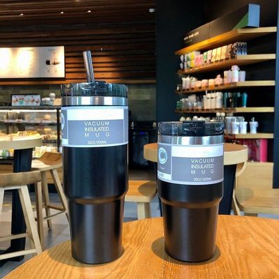 Botellas de termo portátiles con pajitas personalizadas 20 oz / 30 oz de acero inoxidable