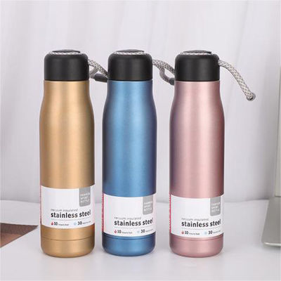 Mejor venta botella de agua deportiva de 16 oz con aislamiento de doble pared y diseño sostenible