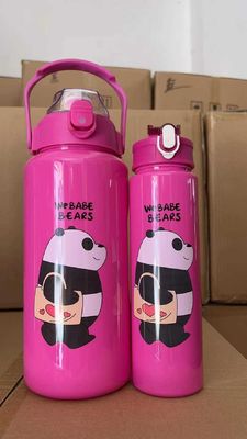 Logotipo personalizado Conjunto de botellas de agua púrpura aceptable para entusiastas del fitness y los deportes