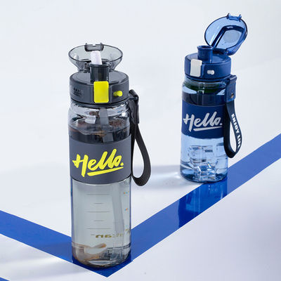 Botellas de agua de jugo de bebidas ejecutivas de plástico personalizadas con accesorios con paja