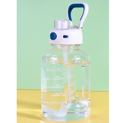 1Botella de agua de plástico personalizada de.5L estilo americano para gimnasio y llenado de autos deportivos