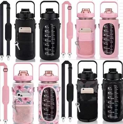 Estilo Country Botella de agua de medio galón con bolsillo de teléfono y correa personalizada