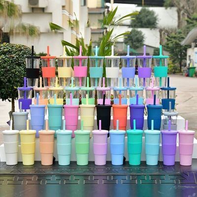 24 oz 700 ml Tumbler Bubble Tea Cups Double Wall Plastic Boba Bubble Tazas reutilizables con tapa
