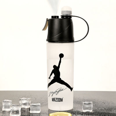 400/600 ml Taza de agua deportiva de plástico para exteriores con método de presión de agua que fluye Tipo verde