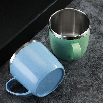 Es un diseño personalizado de una copa de acero inoxidable de 220 ml con prueba de doble plancha.