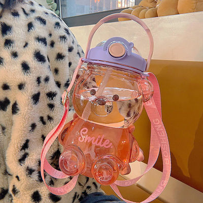 Gimnasio de verano para niños portátil Bottle de agua en forma de oso con paja 1000ml Gran capacidad