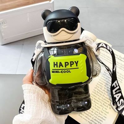 Estocada botella de agua de gran capacidad con cuerda y diseño de osos lindos para estudiantes