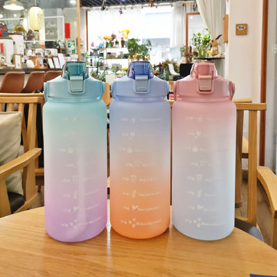 2000 ml de taza de espacio de color gradiente con escala de tiempo Botella de agua para adultos