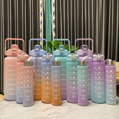 Ambiental BPA GRATUITO Color Gradiente Gimnasio motivacional Deportes de acondicionamiento físico Botella de agua Tritán
