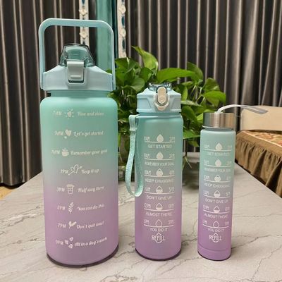 Ambiental BPA GRATUITO Color Gradiente Gimnasio motivacional Deportes de acondicionamiento físico Botella de agua Tritán