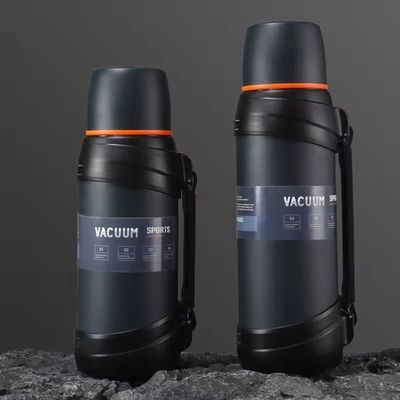 Botella térmica de acero inoxidable aislada al vacío 2600ml/3200ml para todos sus viajes al aire libre
