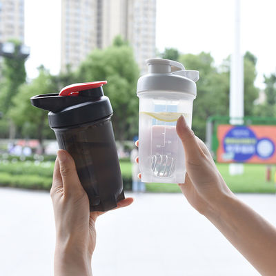 Taza de agua para niños 300ml Taza de agitación de plástico para actividades al aire libre Taza portátil para senderismo