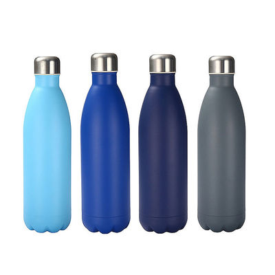 Calderón de agua aislado de acero inoxidable portátil personalizable y familiar