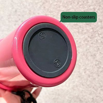 Botella de agua de acero inoxidable aislada con logotipo personalizado de alta capacidad para actividades al aire libre