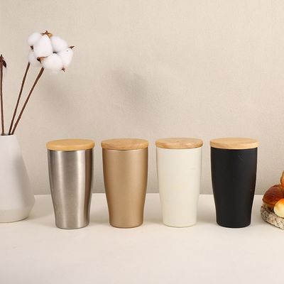 Botella de agua de plástico de grano de madera de 350 ml para viajes