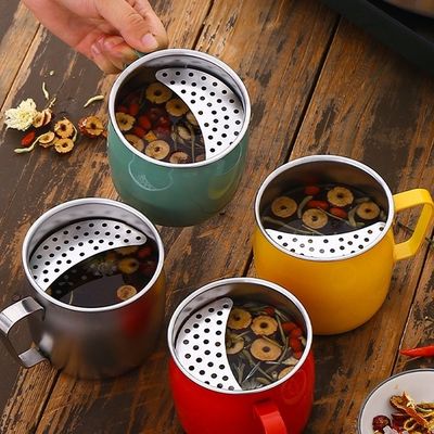 Suministro directo 304 Taza de té de acero inoxidable Taza portátil de grado alimenticio con filtro de media luna