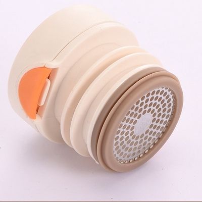 Estilo de diseño contemporáneo Botella de agua de acero inoxidable de 500 ml / 600 ml con mango de cuerda