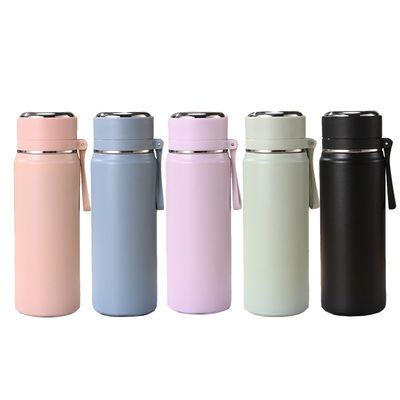 Vacío 500 ml 600 ml de doble pared de acero inoxidable Botella de agua potable deportiva con tapa