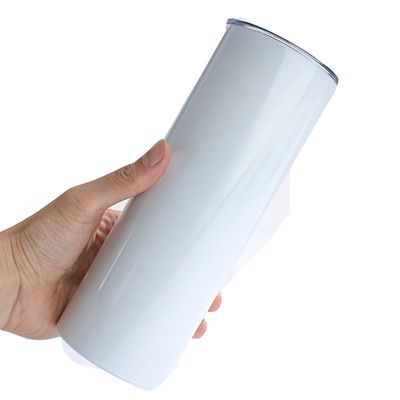 Logotipo personalizado aceptable Tumbler de acero inoxidable 20oz 30oz Botella de agua aislada