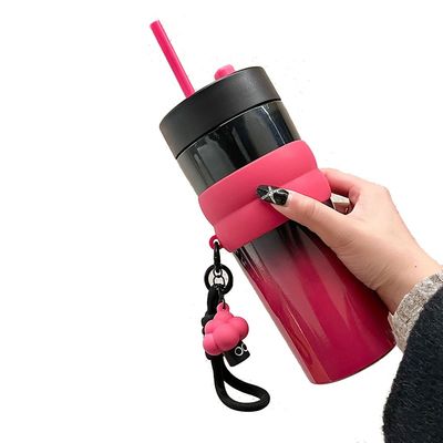 710ML Tumbler de café de acero inoxidable impermeable Camping Taza térmica con paja y logotipo personalizado