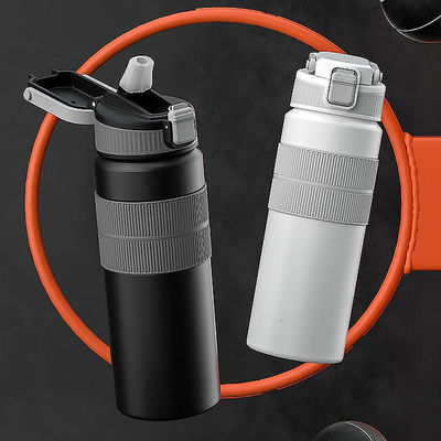 Performance de aislamiento térmico Ninguna botellas de agua de acero inoxidable para adultos