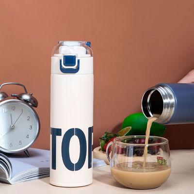 Flasco de vacío de acero inoxidable de 500 ml con rendimiento de aislamiento térmico de 6 a 12 horas