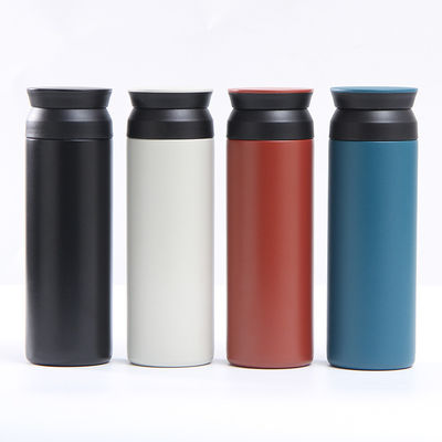 Flascos de vacío de acero inoxidable, tazas de café aisladas con mango para volver a la escuela